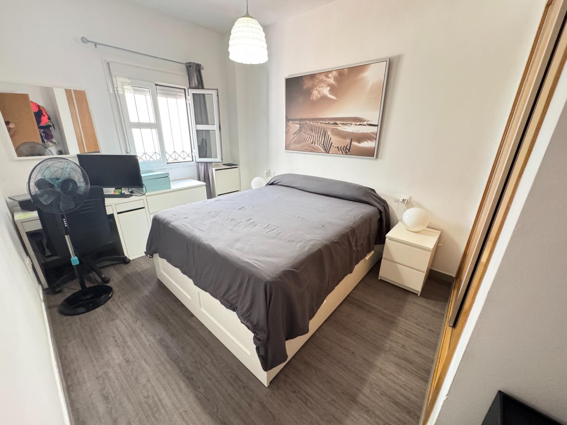 Bedroom of Apartment for sale in Dos Hermanas