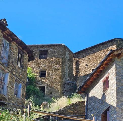 Casa adosada en Venta en Llavorsí