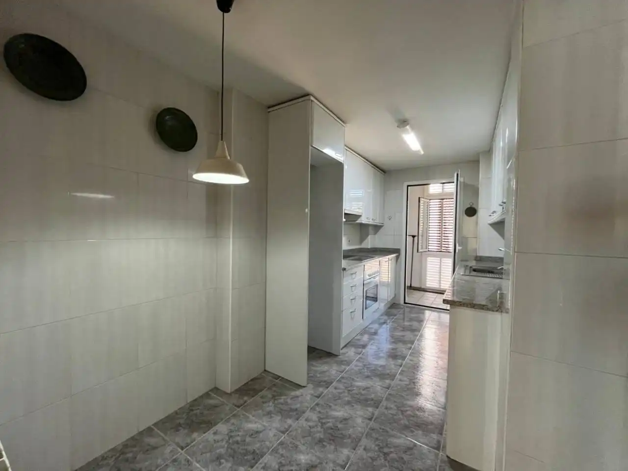 Cuina de Pis en venda en Girona amb Aire condicionat, Calefacció i Terrassa