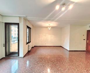 Sala d'estar de Oficina de lloguer en  Zaragoza Capital amb Aire condicionat i Calefacció