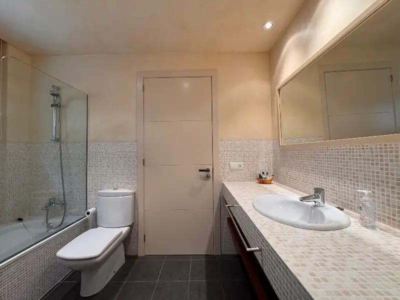 Bathroom of Houses for sale in Palafrugell  with Air Conditioner, Heating and Private garden