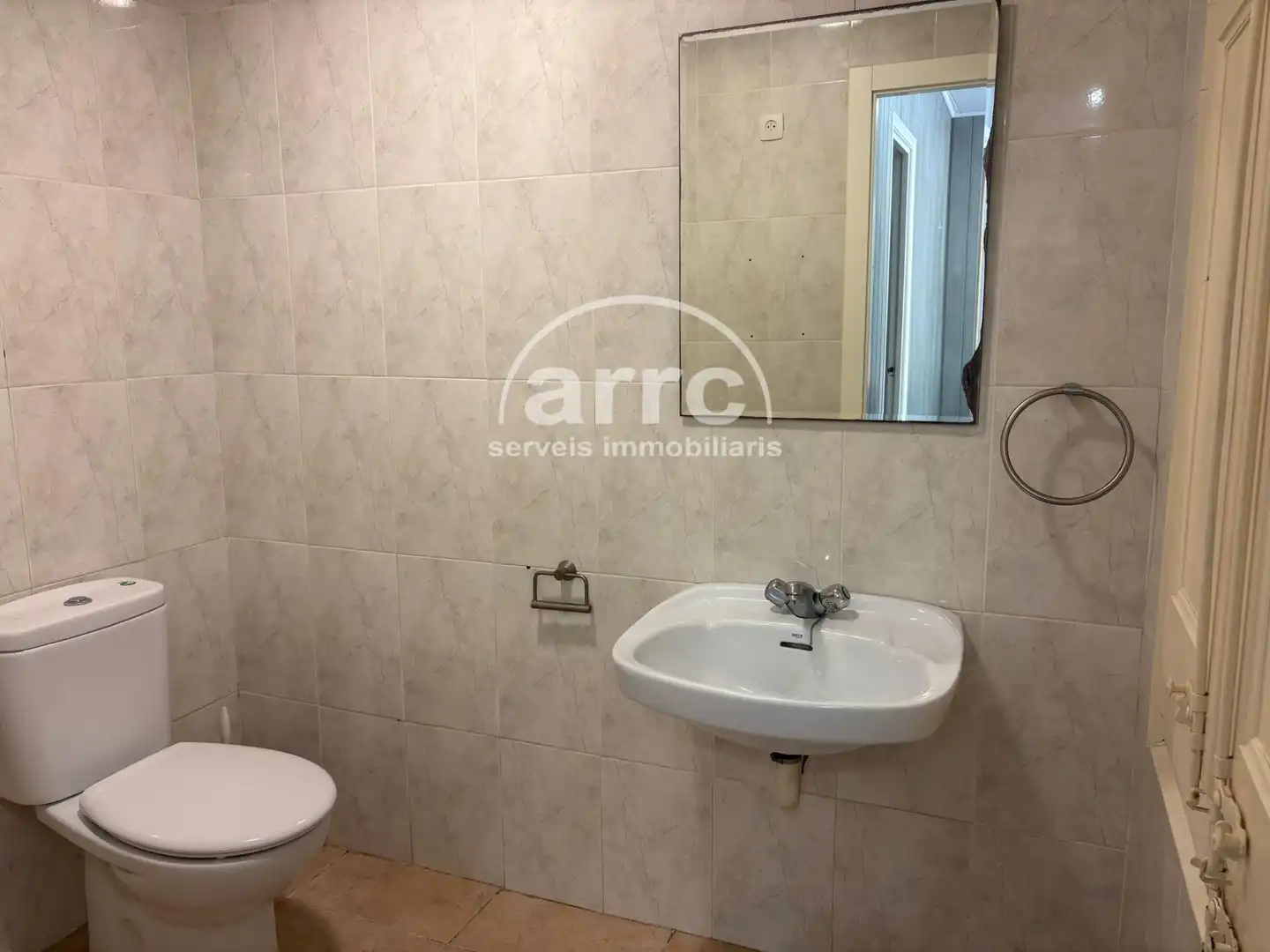 Local comercial de lloguer a Centre - Nucli Antic, imagen 11