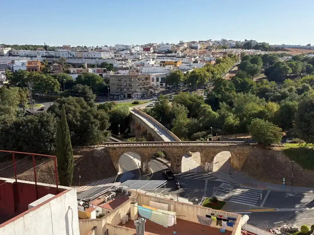 Vista exterior de Pis en venda en Alcalá de Guadaira amb Terrassa