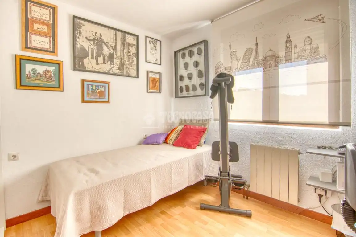 Schlafzimmer von Wohnung zum Verkauf in Santander mit Abstellraum