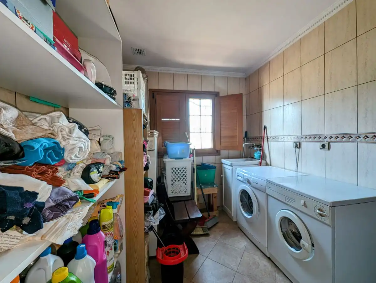 Cuina de Casa o xalet en venda en Loja amb Aire condicionat, Calefacció i Jardí privat