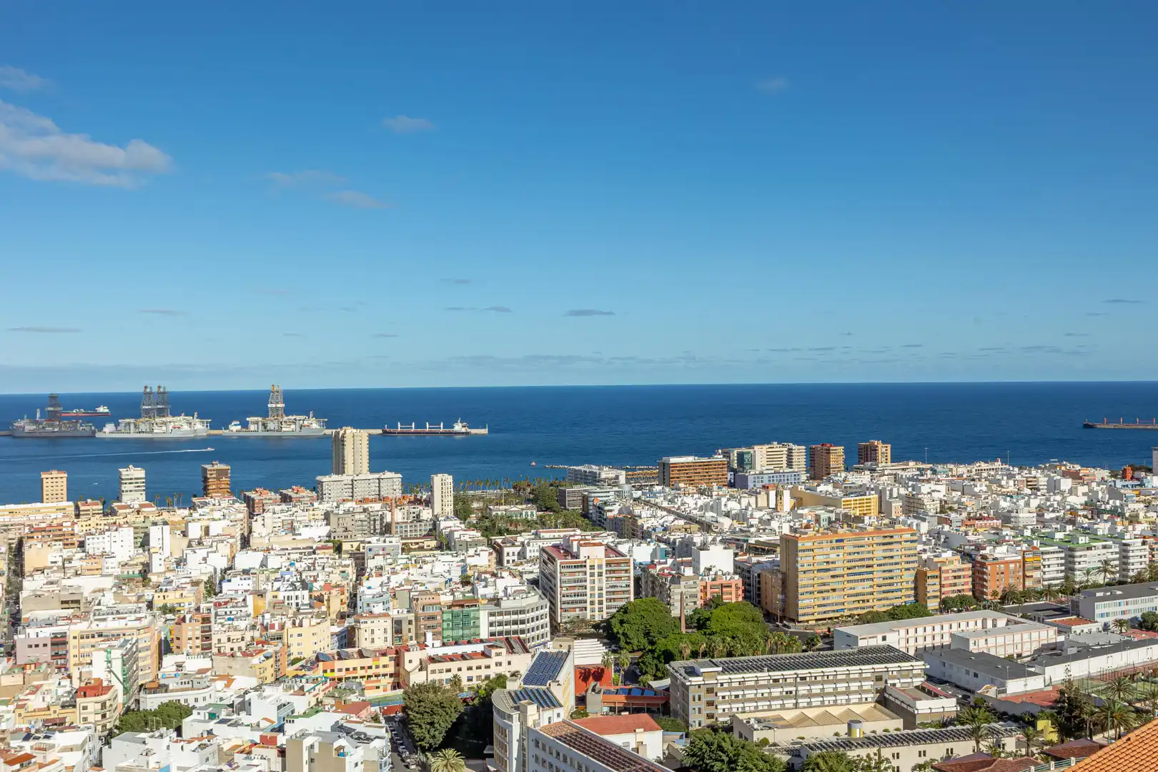 Vista exterior de Pis en venda en Las Palmas de Gran Canaria amb Traster, Moblat i Forn