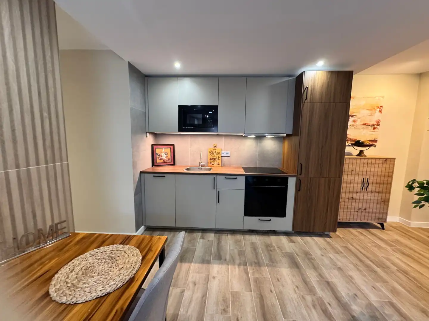Kitchen of Flat for sale in Málaga  with Air Conditioner, Terrace and Furnished