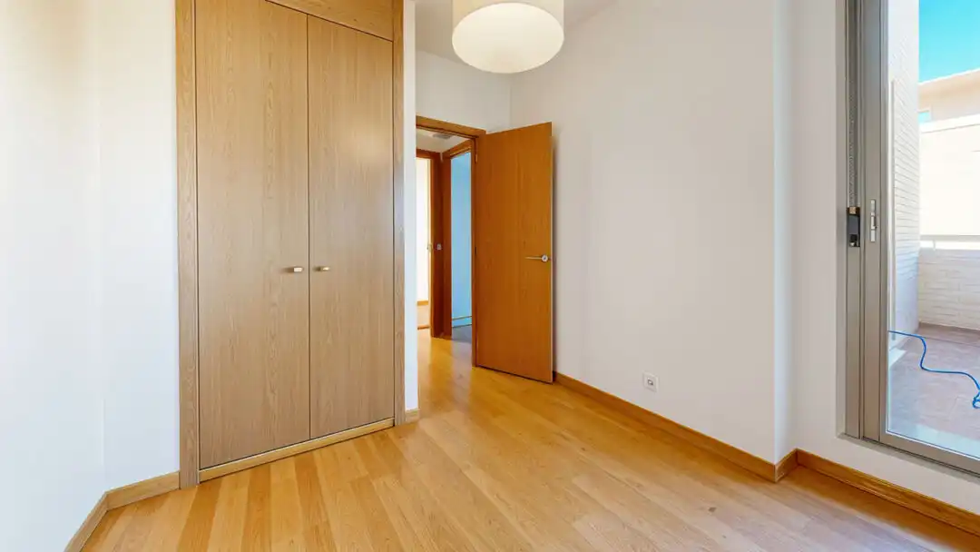 Wohnung zur Miete in Madrid mit Klimaanlage, Heizung und Privatgarten