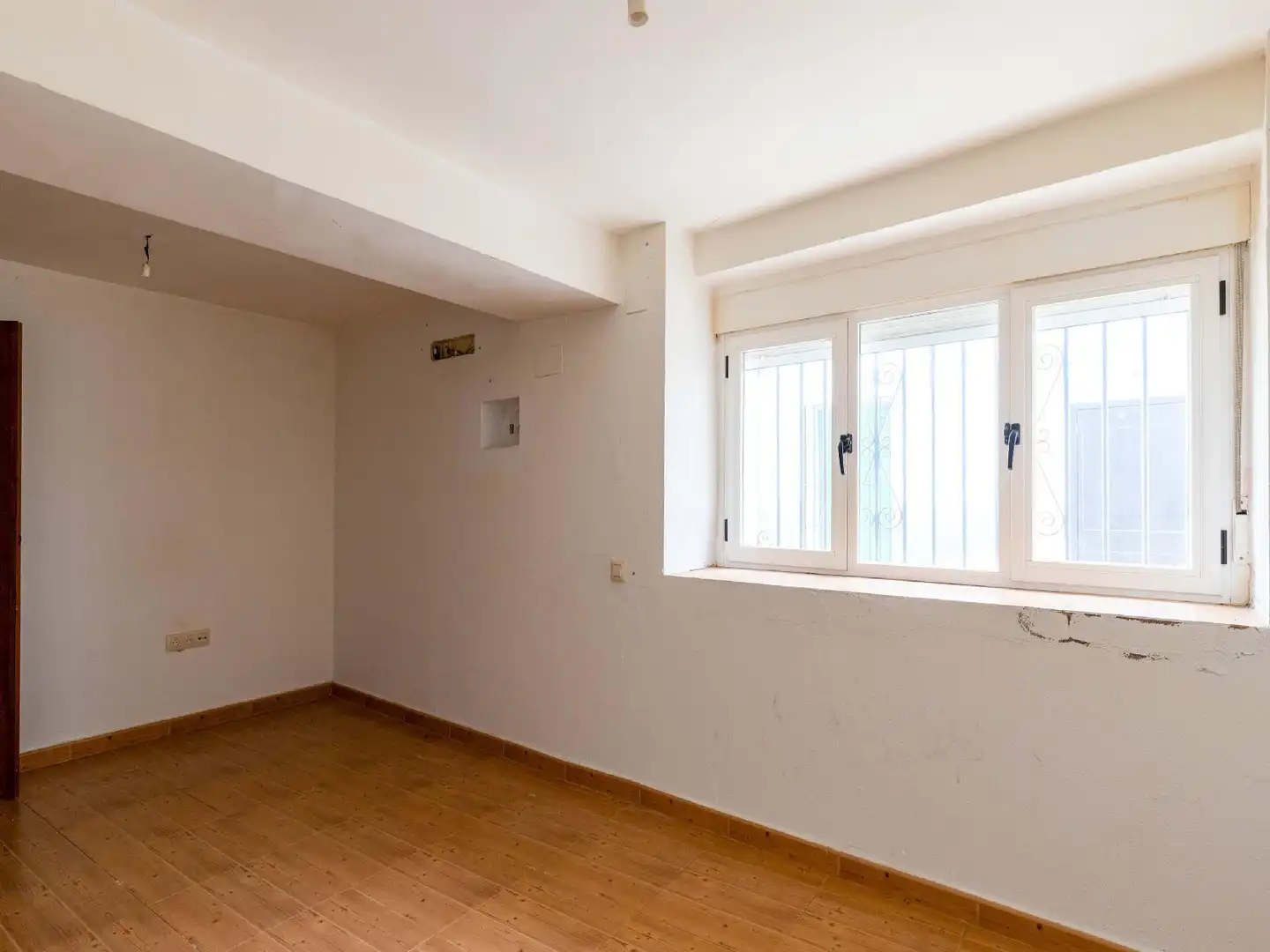 Casa en venda a Serradilla, imagen 2