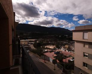 Vista exterior de Pis en venda en Alcoy / Alcoi