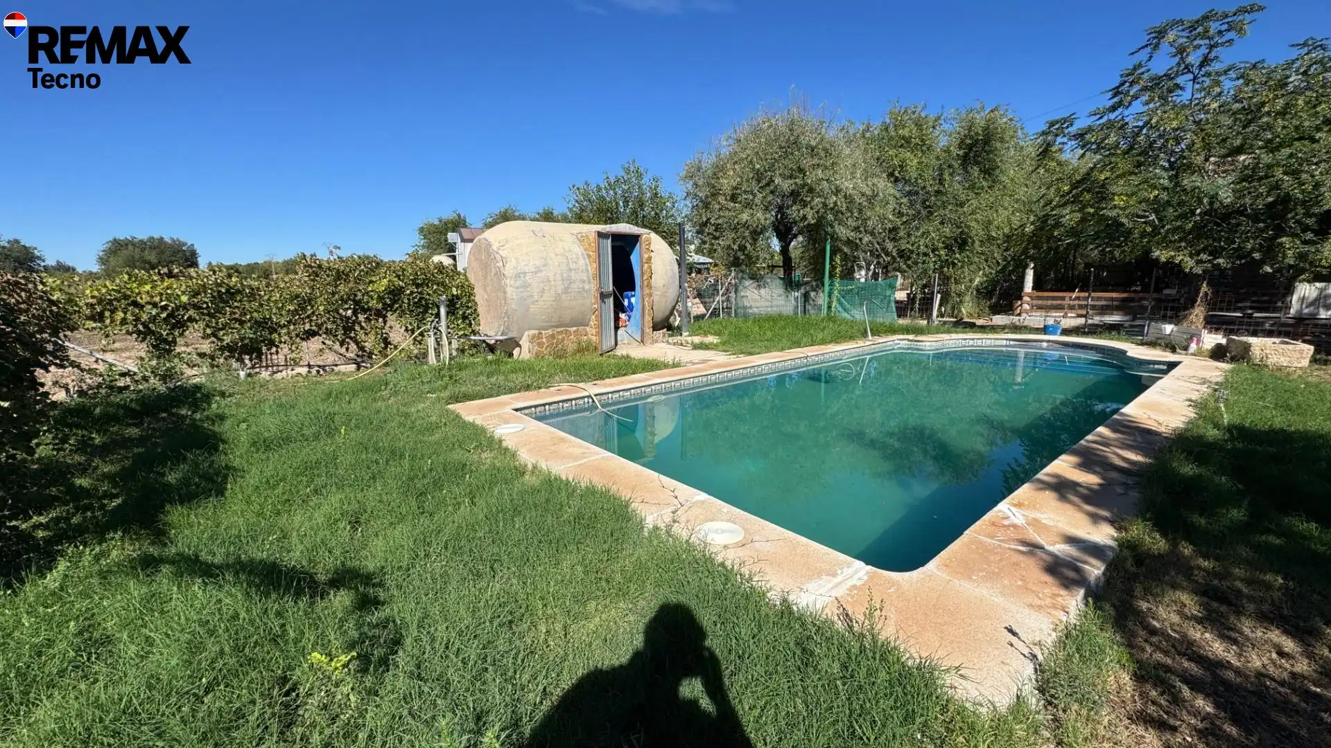 Piscina de Finca rústica en venda en La Puebla de Almoradiel, Toledo