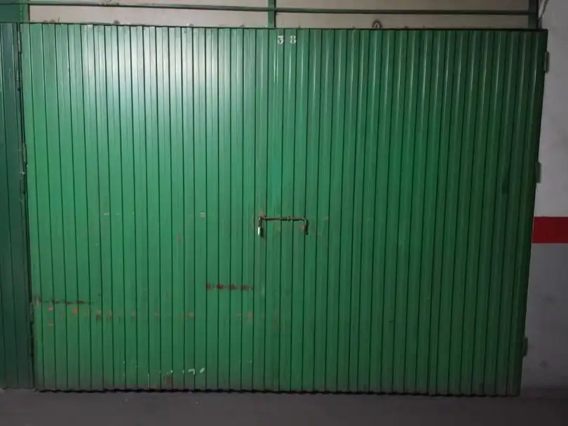Parking de Garaje en venta en La Pastora - La Estación