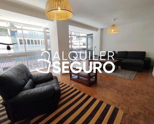 Sala d'estar de Pis de lloguer en Alicante / Alacant amb Aire condicionat i Moblat