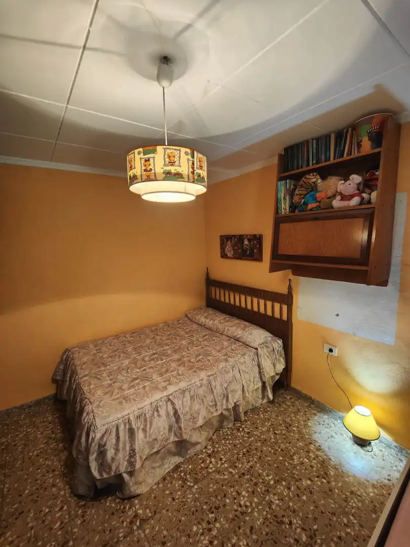 Dormitori de Casa o xalet en venda en Yecla amb Jardí privat, Terrassa i Piscina