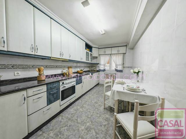 Piso en Venta en JERONIMO IBRAN en La Villa - Bazuelo