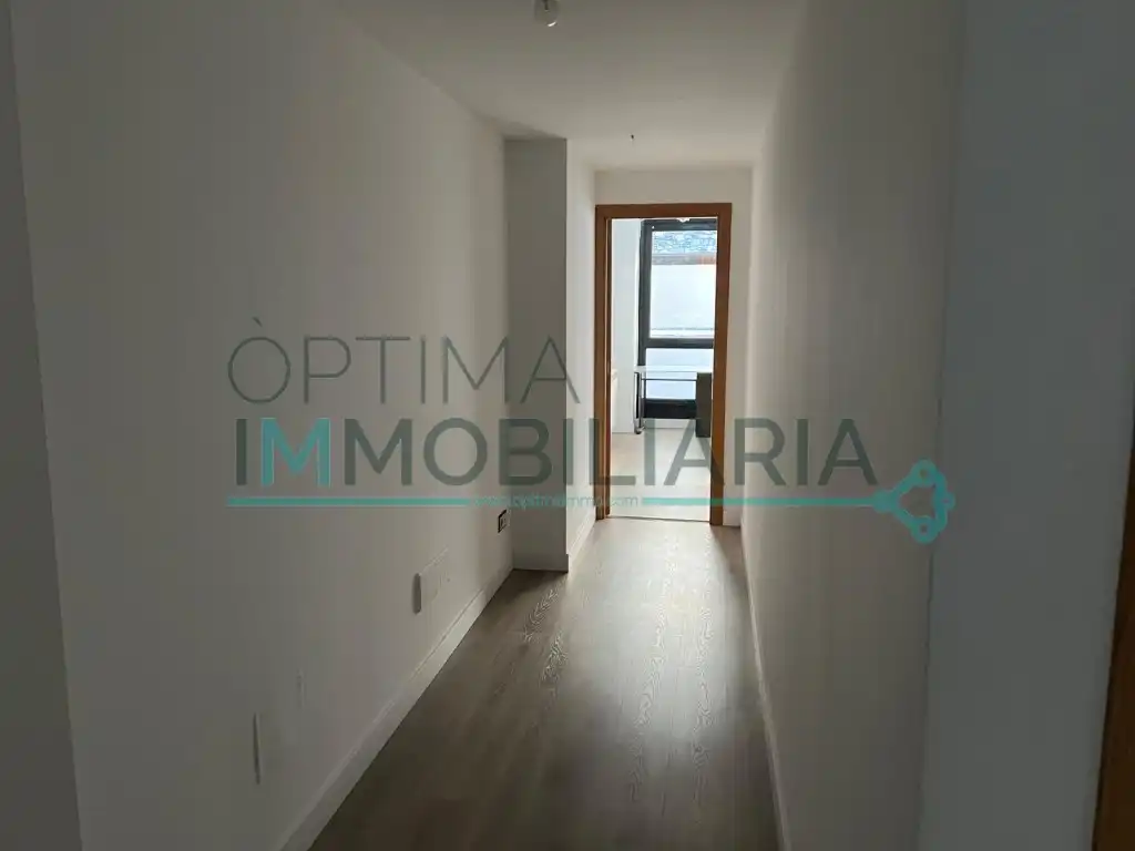 Business premises to rent in AD200, imagen 4