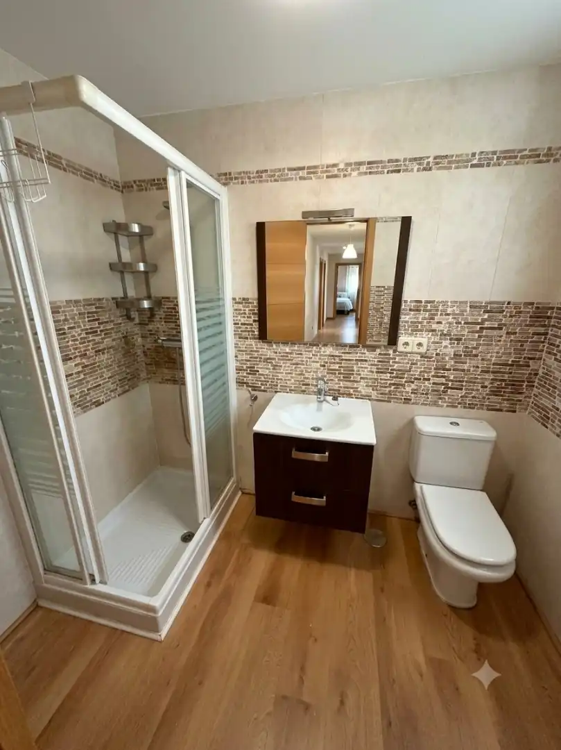Bany de Apartament de lloguer en Toledo amb Aire condicionat, Calefacció i Parquet