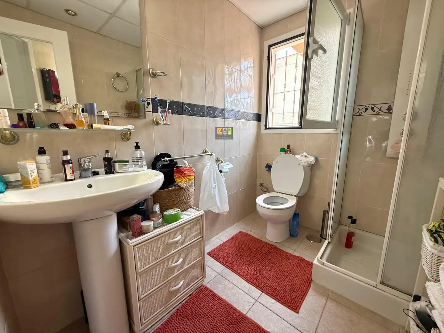 Bany de Casa o xalet en venda en La Nucia amb Aire condicionat, Calefacció i Jardí privat