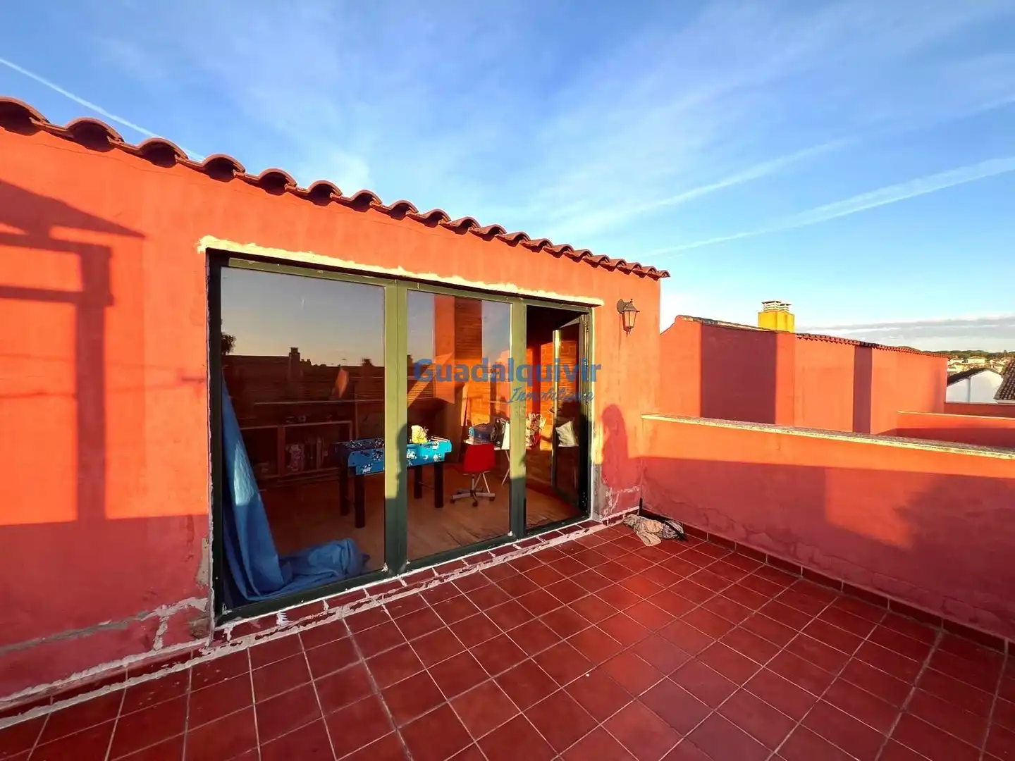 Terrassa de Casa adosada en venda en Alcalá de Guadaira amb Jardí privat, Terrassa i Traster