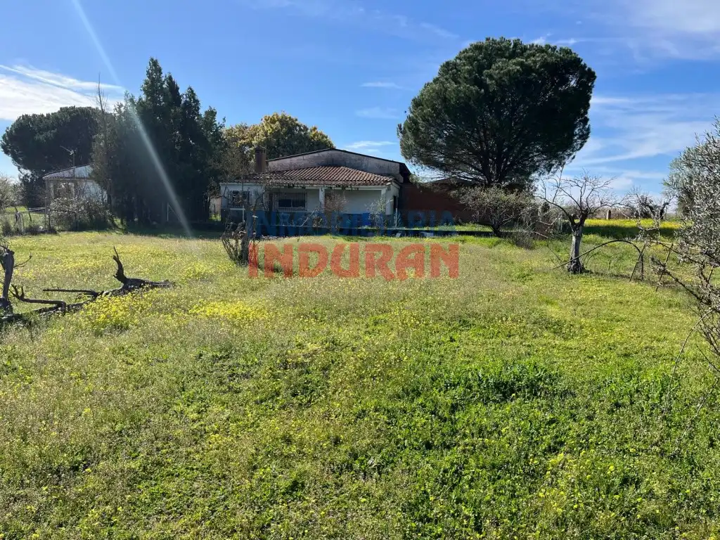 Finca rústica en venta en Peraleda de la Mata