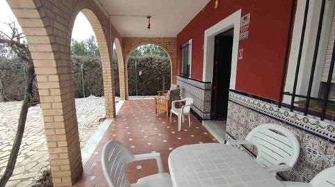 Chalet en venta en Olivares, 3 dormitorios.