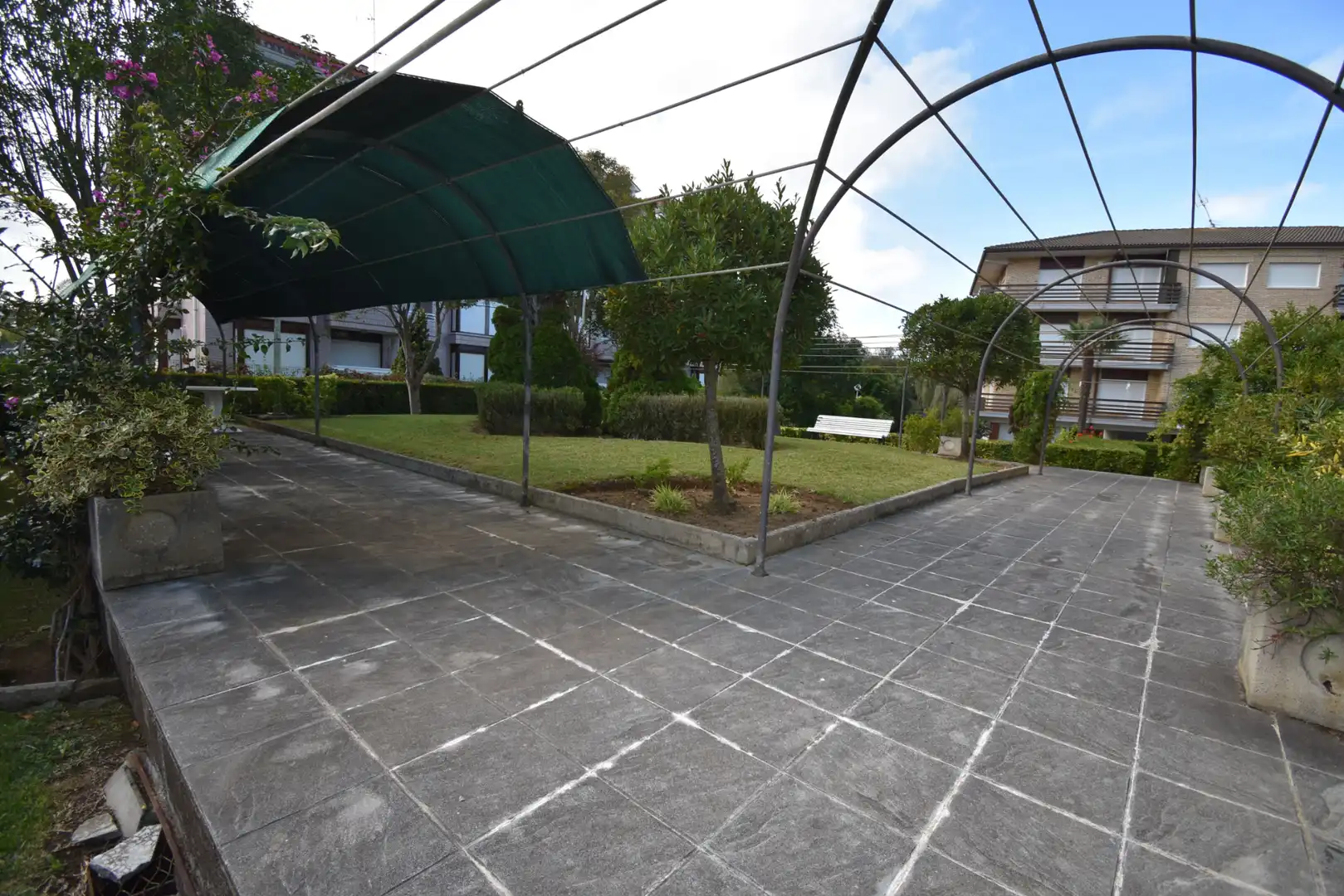Terraza de Piso en venta en Noja con Calefacción y Amueblado