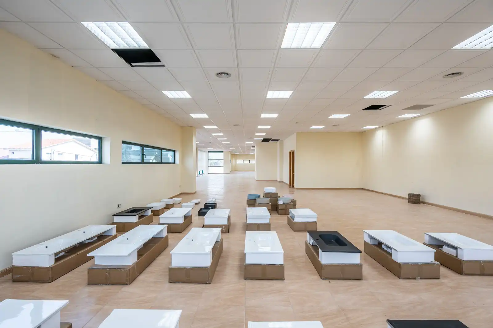 Industrial buildings for sale in Colmenar Viejo  with Heating