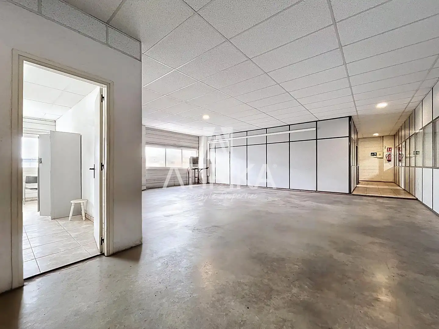 Nave industrial de alquiler en Castelldefels