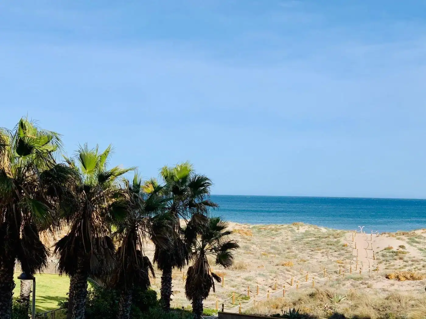 Vista exterior de Pis en venda en Valencia amb Aire condicionat, Jardí privat i Terrassa