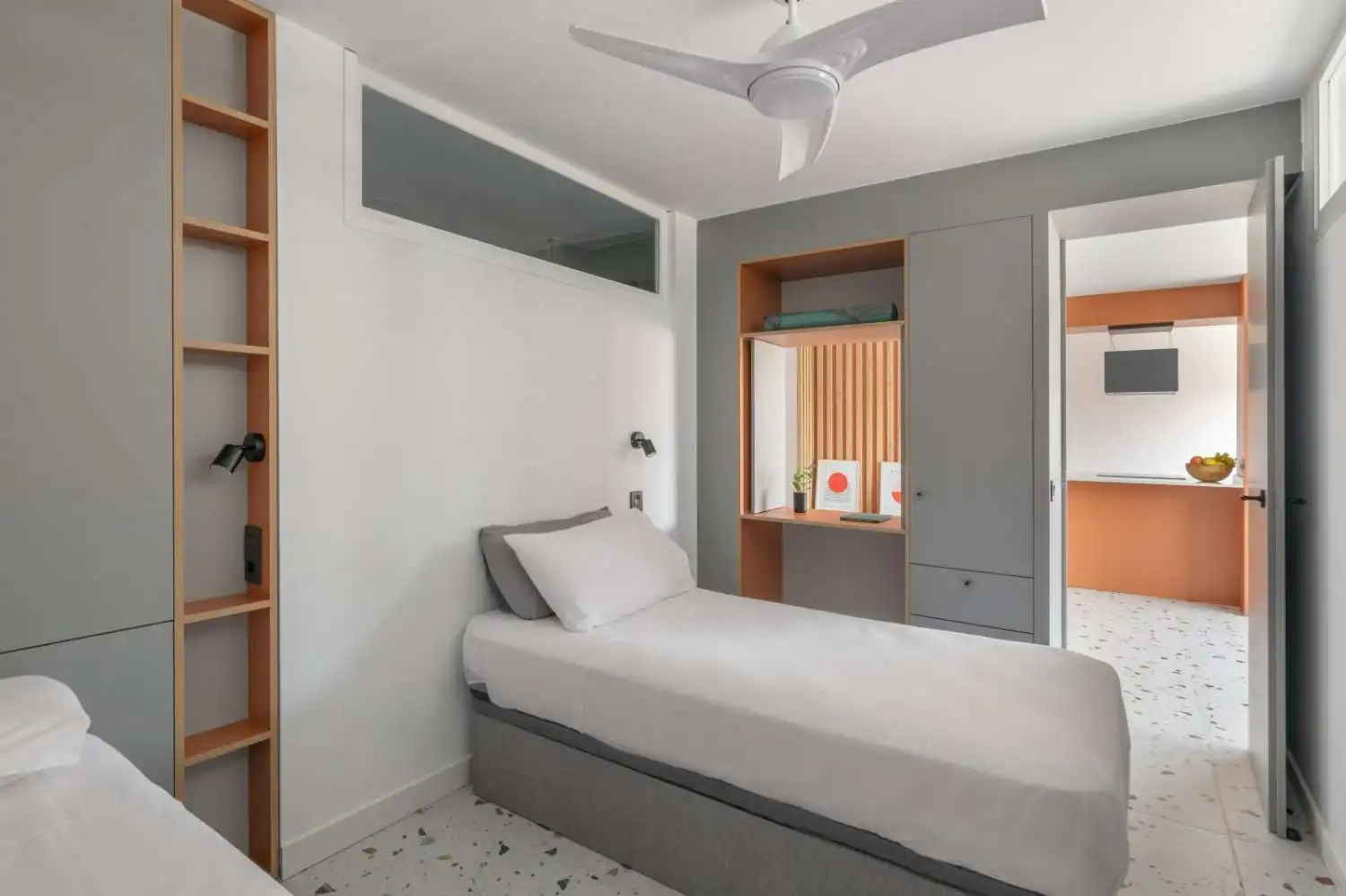 Piso con ascensor en venta en Torre del Mar, imagen 16
