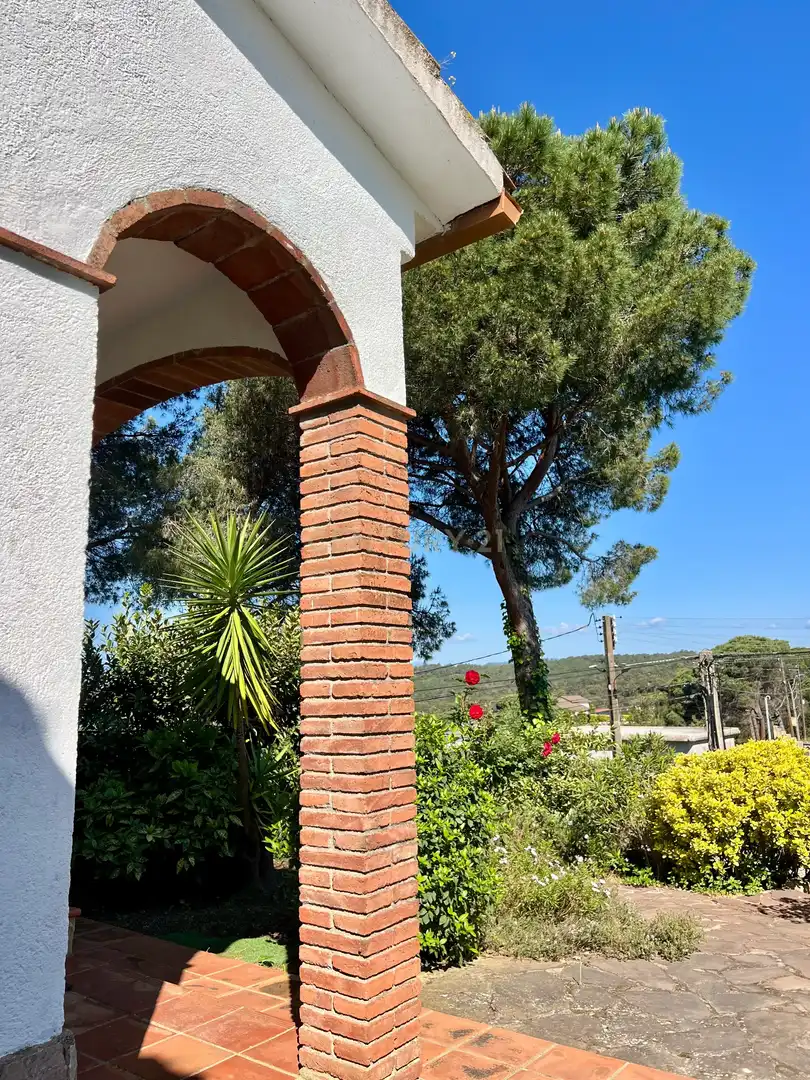 Jardí de Casa o xalet en venda en Tordera amb Jardí privat, Piscina i Alarma