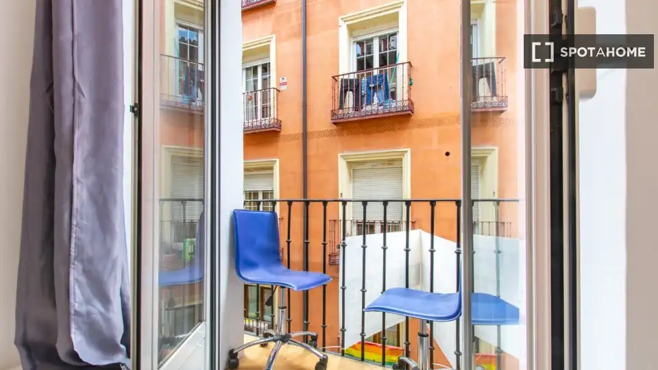 Piso con terraza en alquiler en Centro, imagen 9