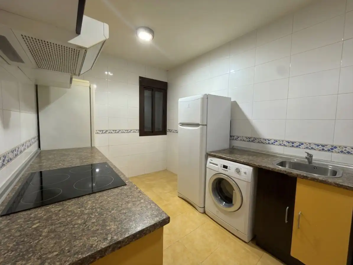 Kitchen of Flat for sale in Casarrubios del Monte  with Heating and Storage room