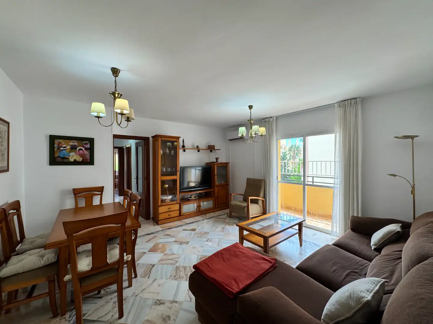 Sala d'estar de Pis per a compartir en Málaga amb Aire condicionat, Terrassa i Moblat