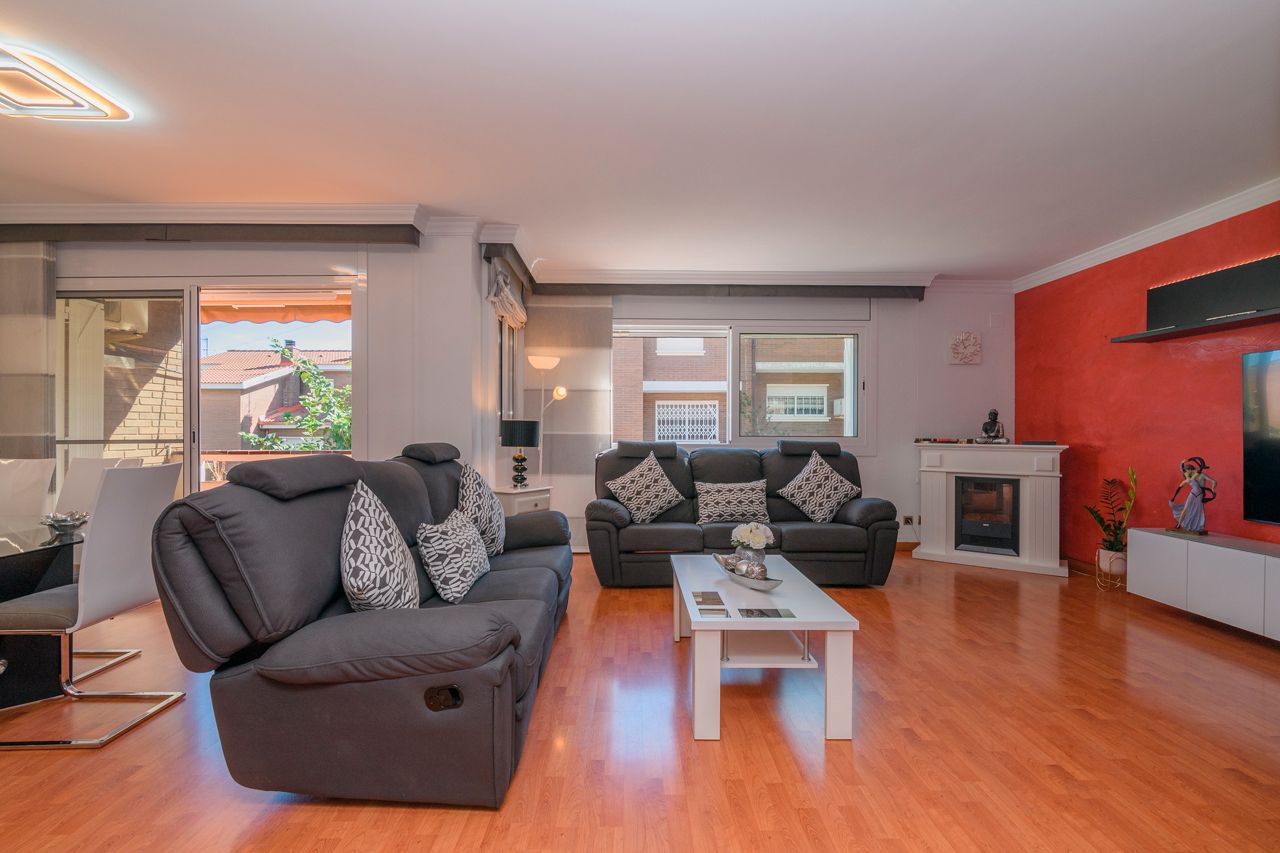 Living room of House or chalet for sale in Viladecans  with Air Conditioner, Heating and Private garden