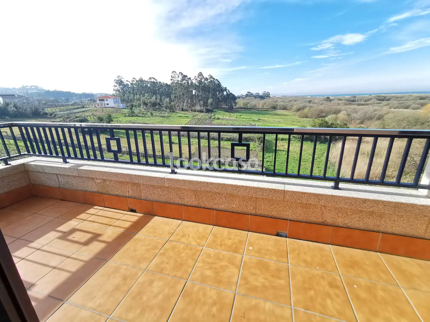 Exterior view of Flat for sale in Sanxenxo  with Heating, Private garden and Parquet flooring