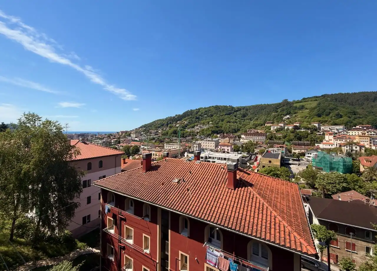 Exterior view of Flat for sale in Donostia - San Sebastián   with Heating, Private garden and Storage room