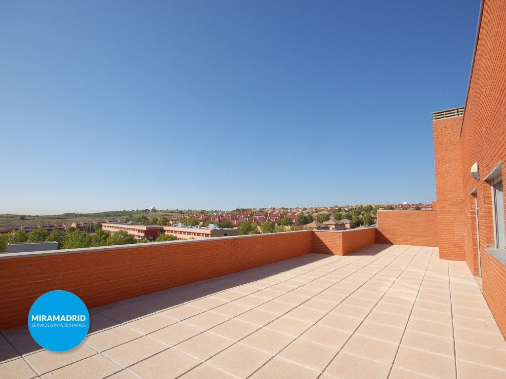 Terrace of Flat for sale in Paracuellos de Jarama  with Air Conditioner, Terrace and Swimming Pool
