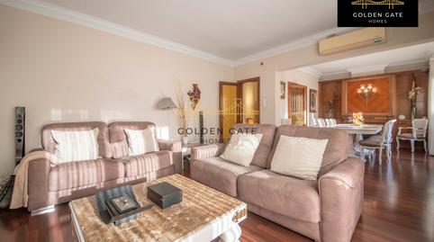 Foto 4 de Pis en venda a Carrer de Lleó Fontova, Llefià, Barcelona