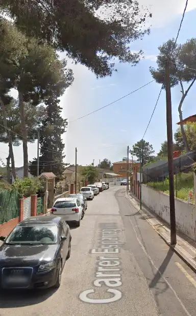 Villa à vendre à Carrer Esparraguera