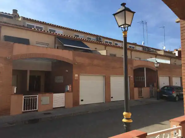 Vista exterior de Casa o chalet en venta en Vallmoll con Trastero