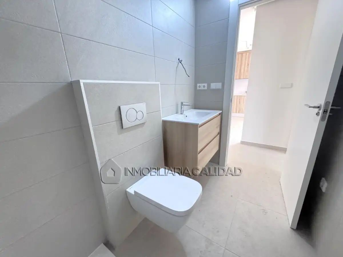 Badezimmer von Wohnung zum Verkauf in Santa Pola mit Heizung