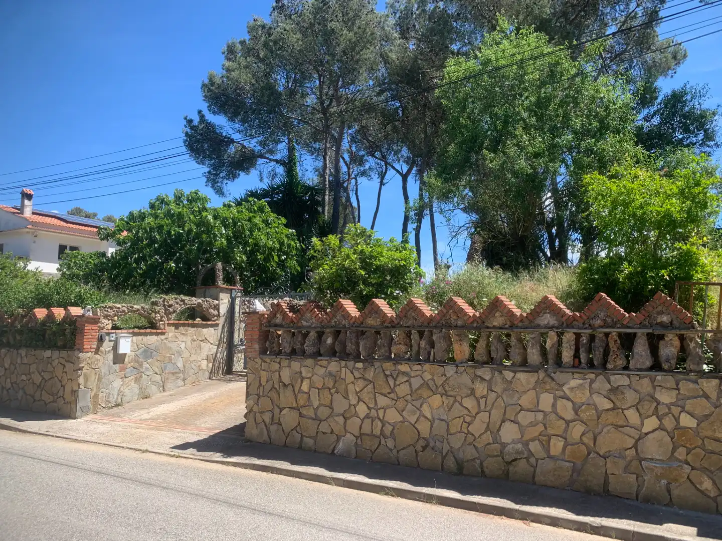 Vista exterior de Finca rústica en venta en Vallirana con Aire acondicionado, Calefacción y Jardín privado