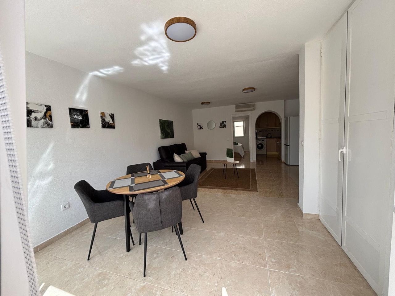 Dining room of Flat for sale in Torrevieja  with Air Conditioner, Furnished and Balcony