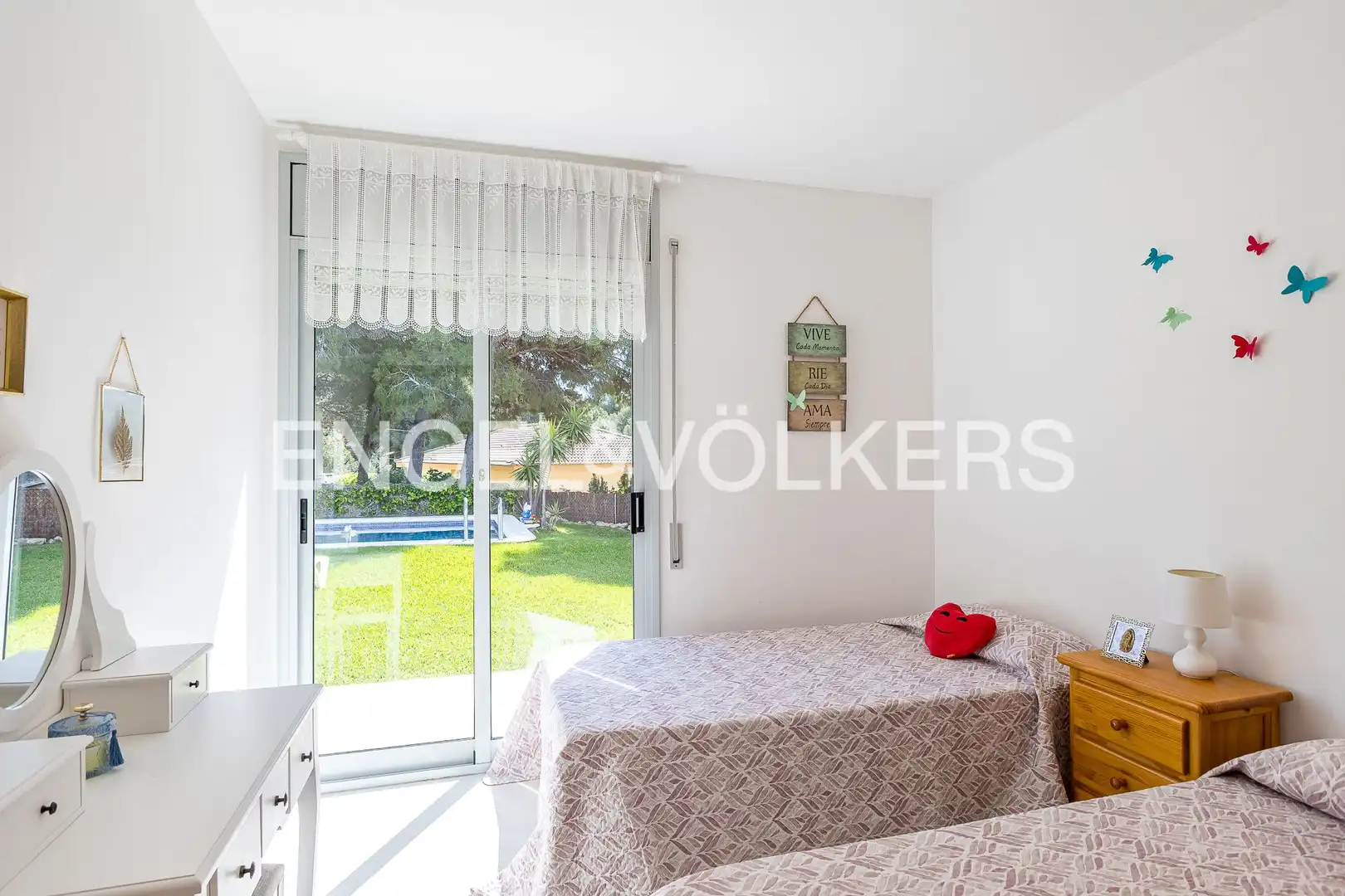 Habitación de Casa o chalet en venta en Calafell con Aire acondicionado, Calefacción y Jardín privado