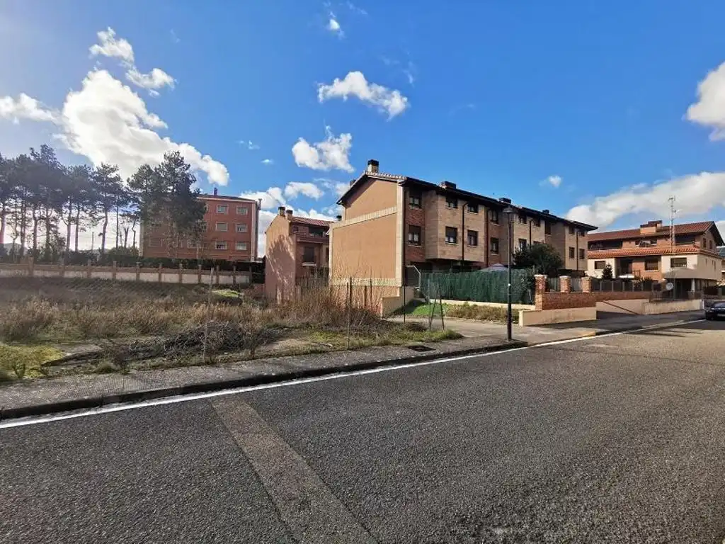 Terreny residencial en venda a Calle Pilar Miró, imagen 6
