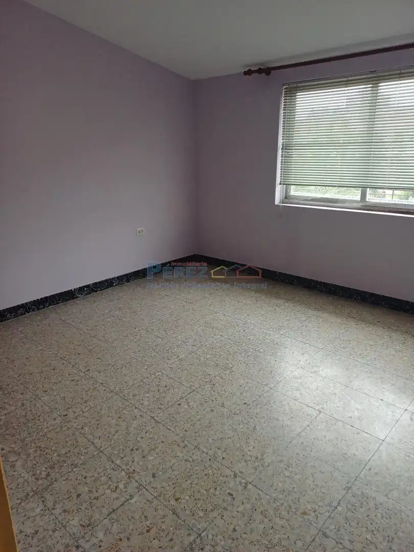 Habitación de Piso en venta en Fene con Terraza