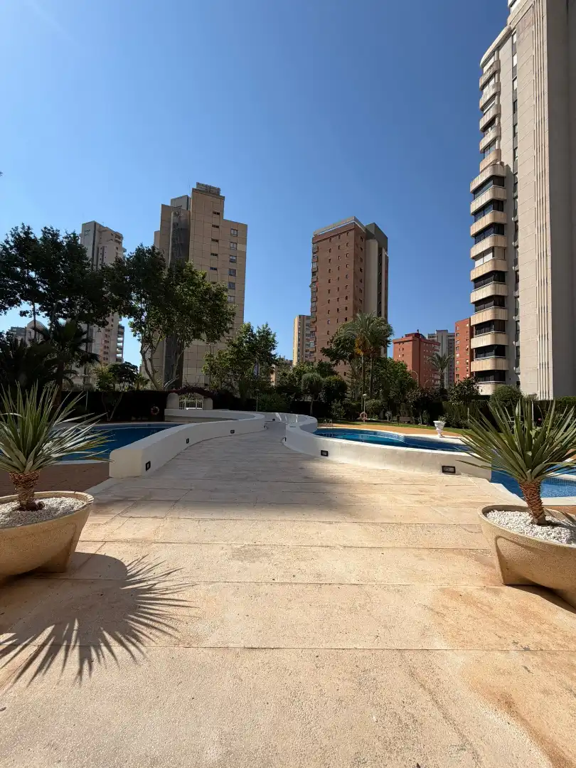 Schwimmbecken von Wohnungen zur Miete in Benidorm mit Klimaanlage, Möbliert und Ofen