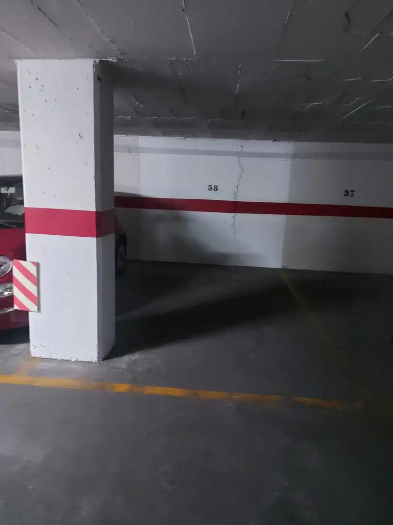 Parking of Garage for rent in Murcia