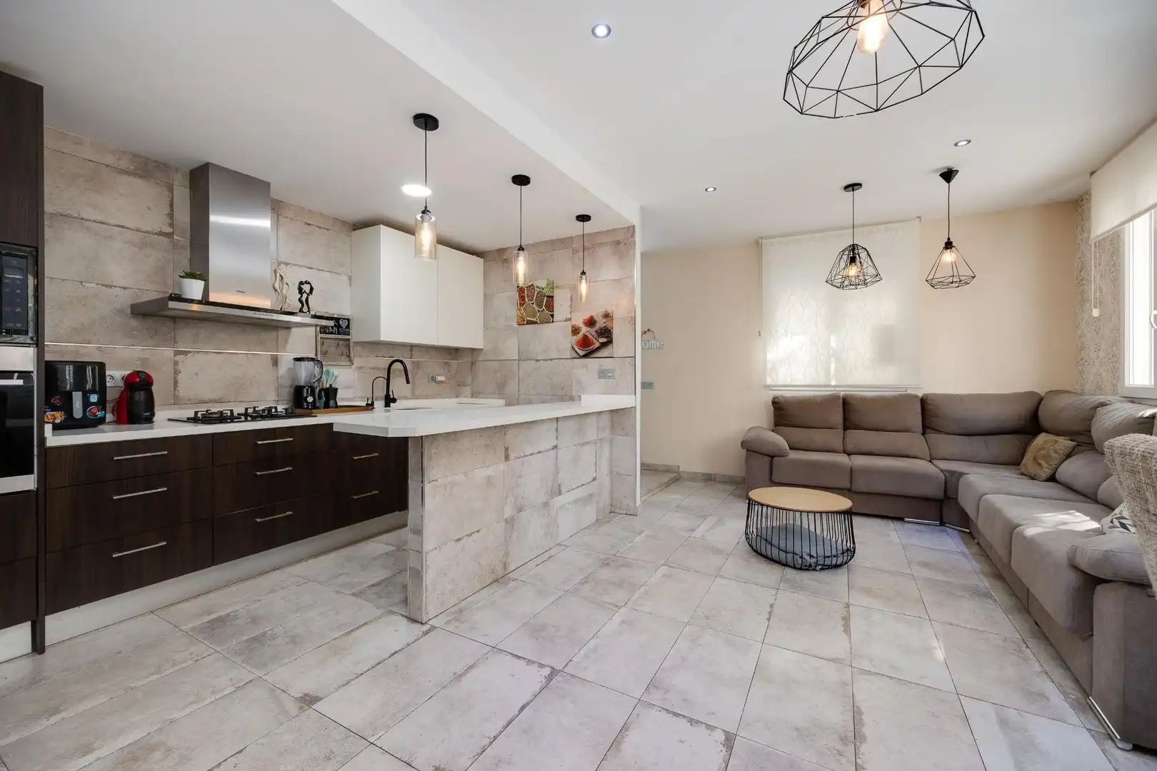 Cocina de Casa adosada en venta en Torrevieja con Aire acondicionado y Amueblado